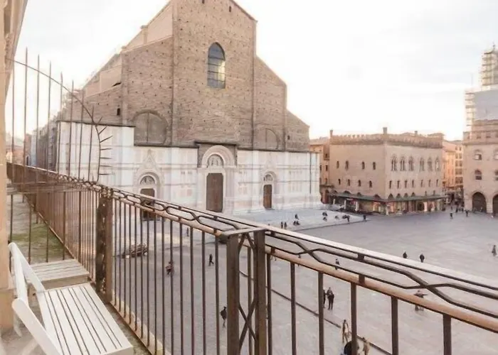 Piazza Maggiore Apartmán *